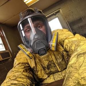 Meet your Posher, Devin